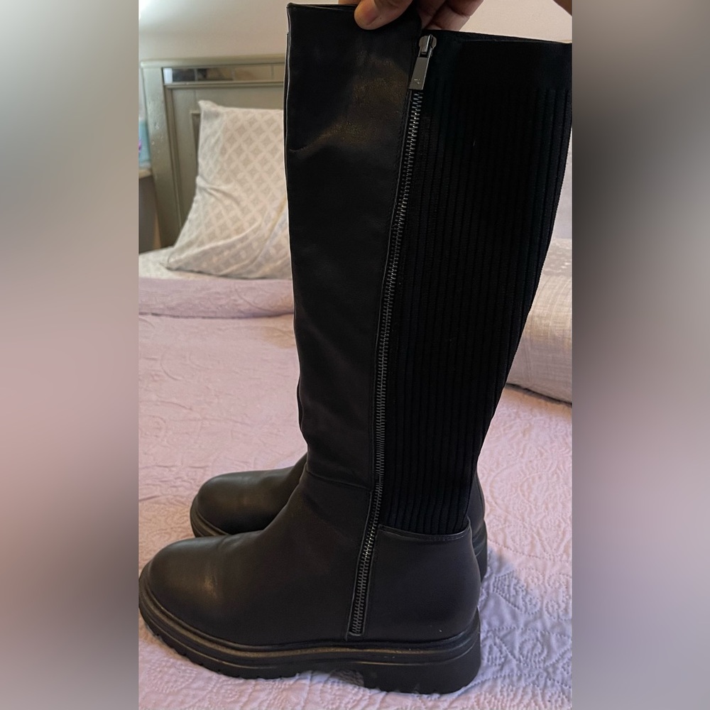 Kenneth Cole shoe boots